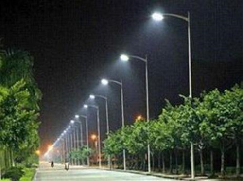 太阳能路灯夜景